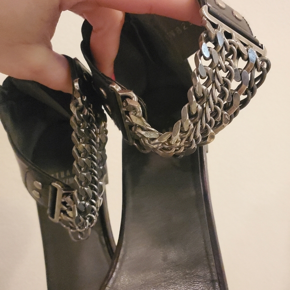 Stuart Weitzman Unique 7.5 Chain Detail Sandals - Picture 10 of 11